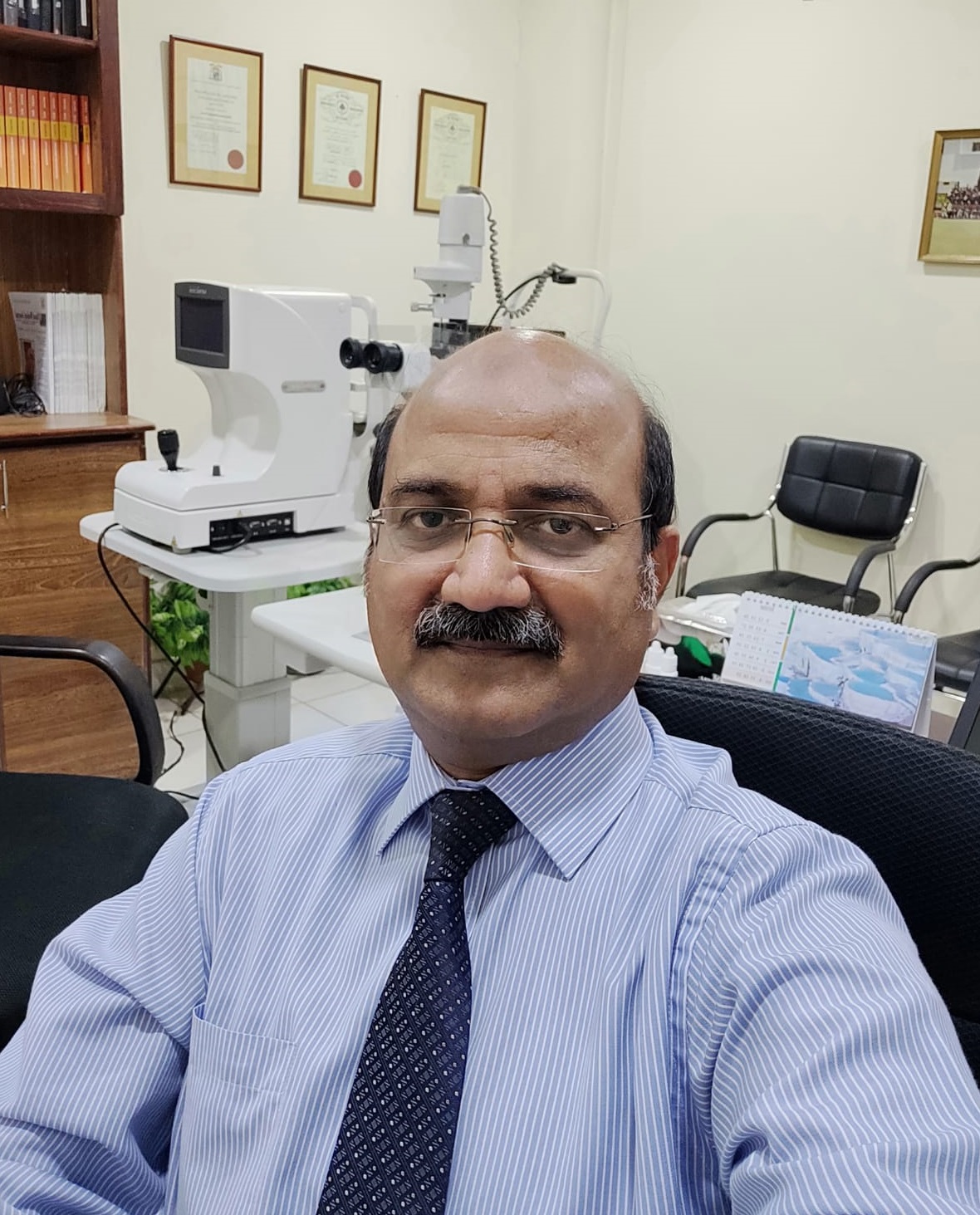 Dr-M-Shakaib-Anwar-Eye-Specialist Rawal General Hospital opthamology / Eye